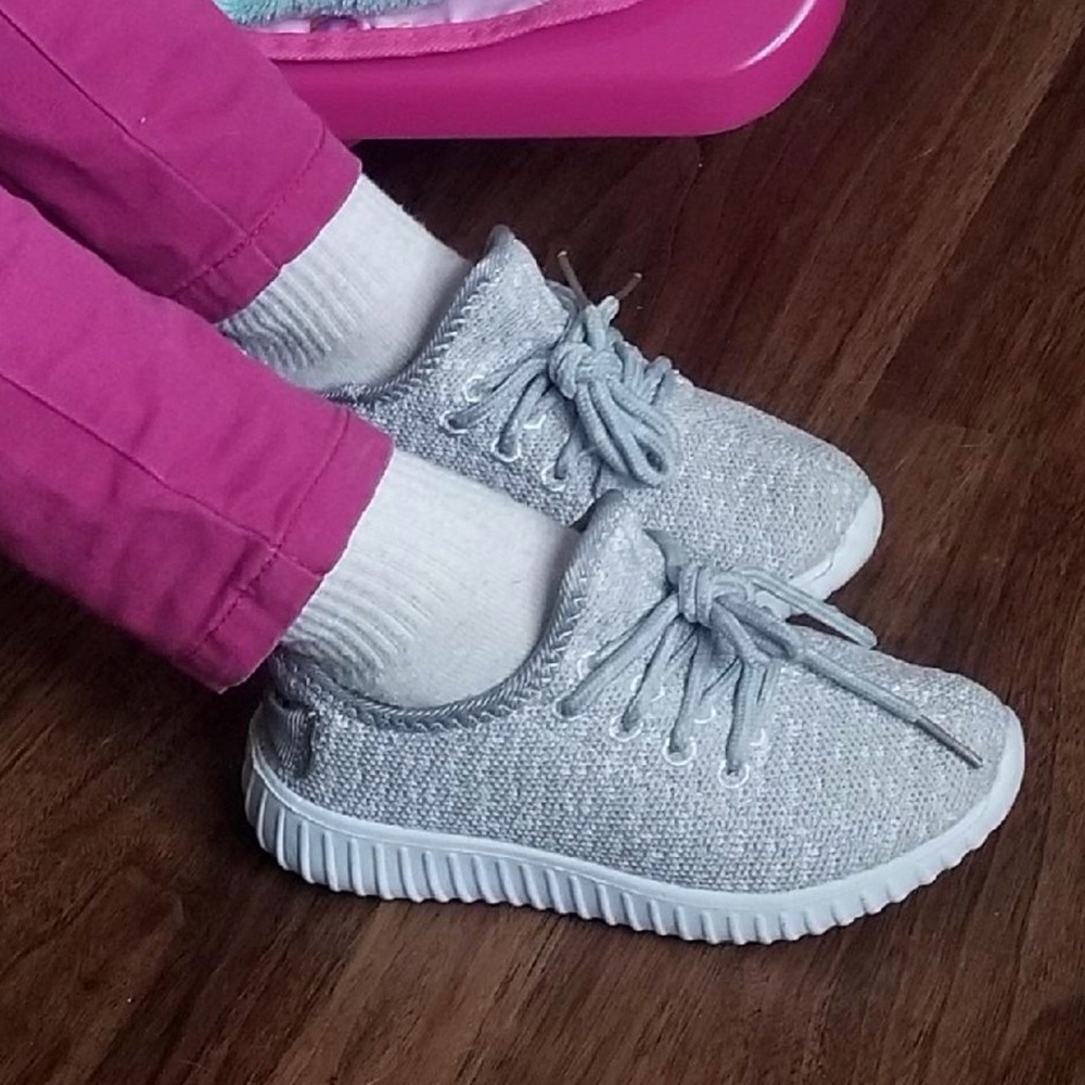 Kids Unisex Fly Knit Sneakers - Picture 1 of 6